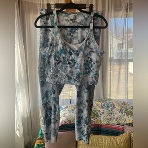 Lululemon matching align set
